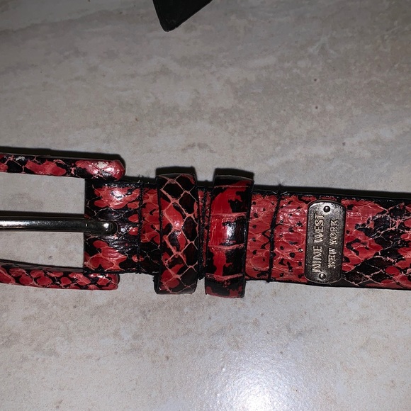 Red Snake Print Belt - Picture 2 of 3